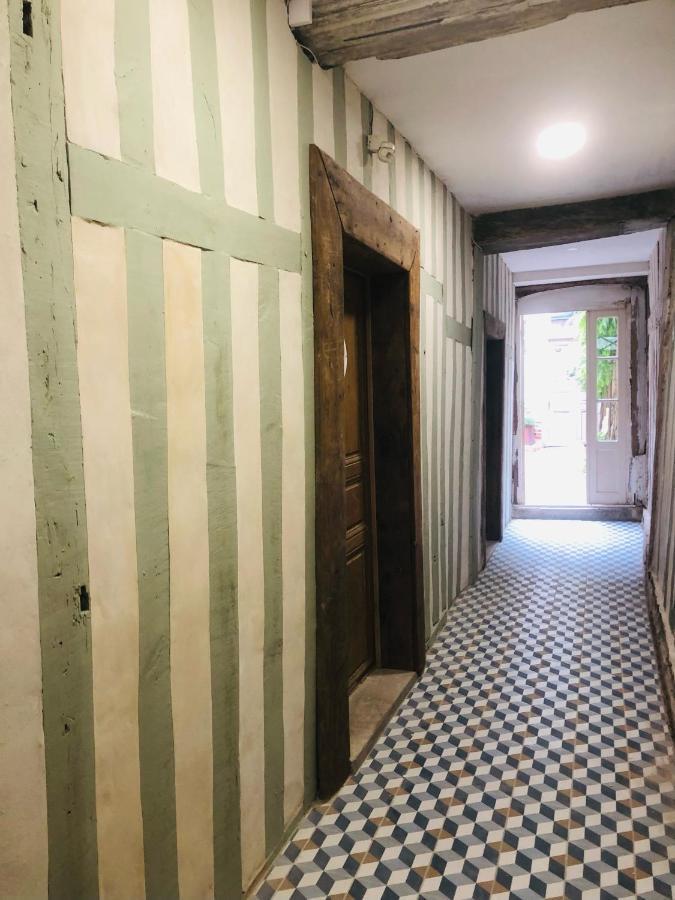 Jade House Hyper Centre Troyes Apartment Exterior photo